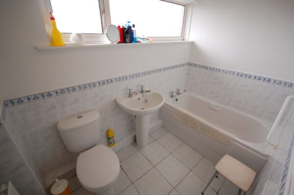 Farnham Road, Newton Hall, Durham, County Durham, DH1 5LL