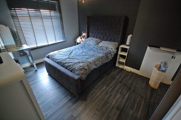 Front Street, Framwellgate Moor, Durham, DH1 5EJ