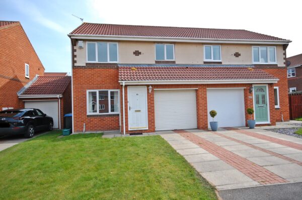 Bridgemere Drive, Framwellgate Moor, Durham, DH1 5FG