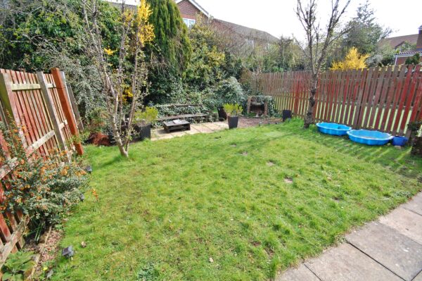 Bridgemere Drive, Framwellgate Moor, Durham, DH1 5FG