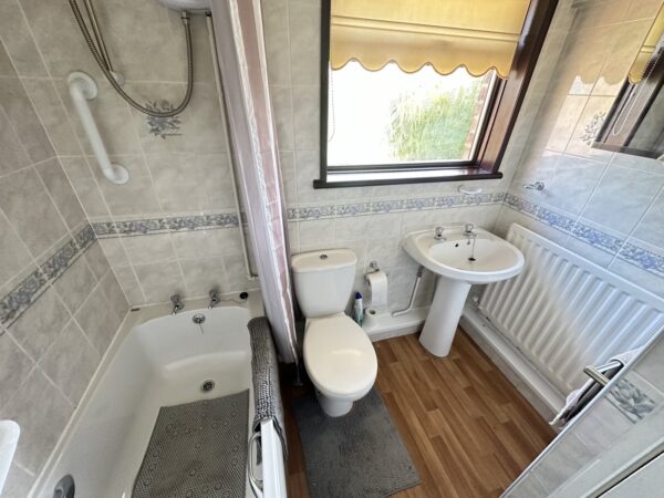 Frankland Road, Framwellgate Moor, Durham, DH1 5HZ