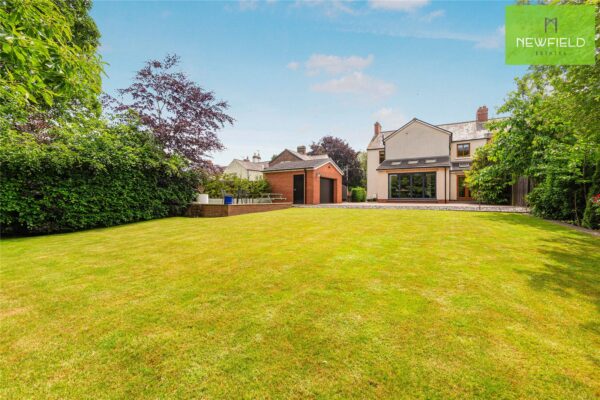 Moor End Terrace, Belmont, Durham, DH1 1BJ