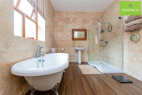 Moor End Terrace, Belmont, Durham, DH1 1BJ