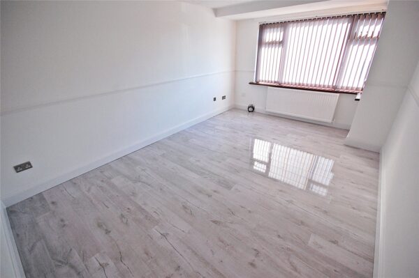 Farnham Close, Newton Hall, Durham, DH1 5FL