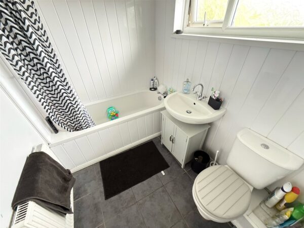 Kirkham Road, Newton Hall, Durham, DH1 5LJ