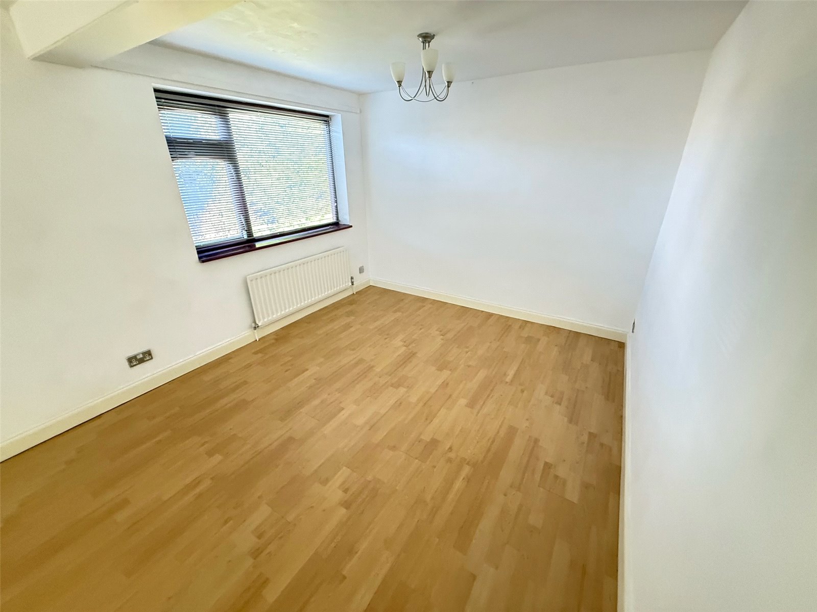 Canterbury Road, Newton Hall, Durham, DH1 5PY