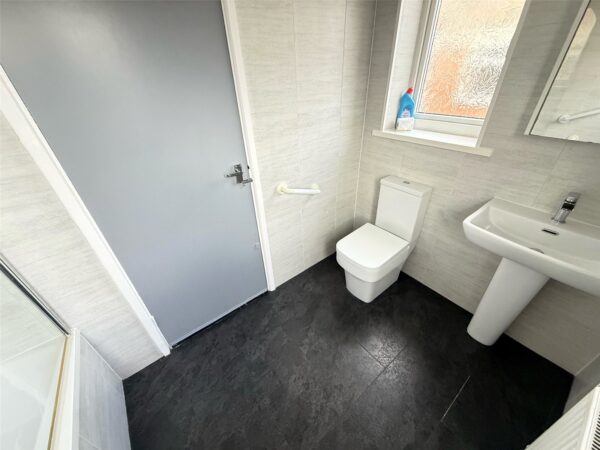 Swinside Drive, Carrville, Durham, DH1 1AF