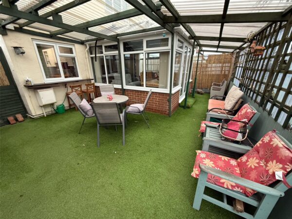 St Aidans Avenue, Framwellgate Moor, Durham, DH1 5BB