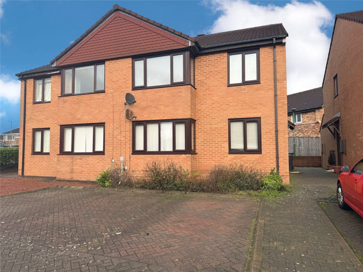Farnham Close, Newton Hall, Durham, DH1 5FL