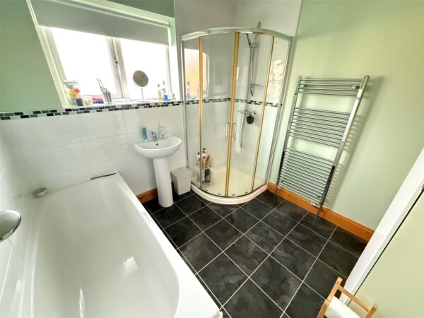 Leven Avenue, Chester le Street, Durham, DH2 3EZ