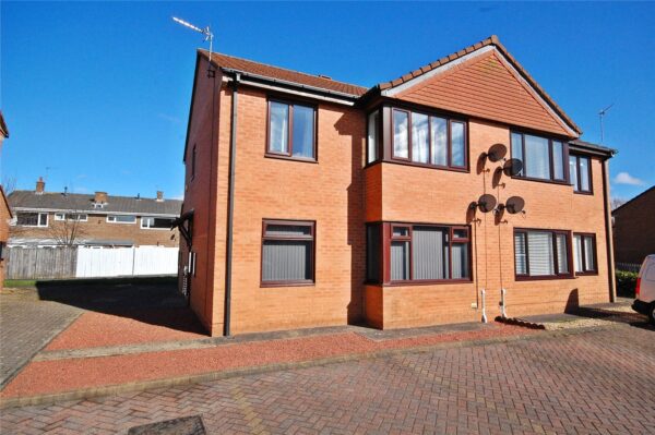 Farnham Close, Newton Hall, Durham, DH1 5FL