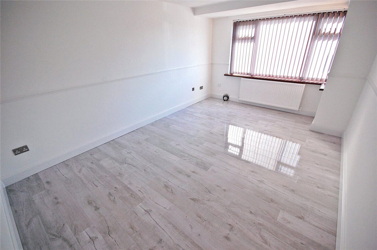 Farnham Close, Newton Hall, Durham, DH1 5FL