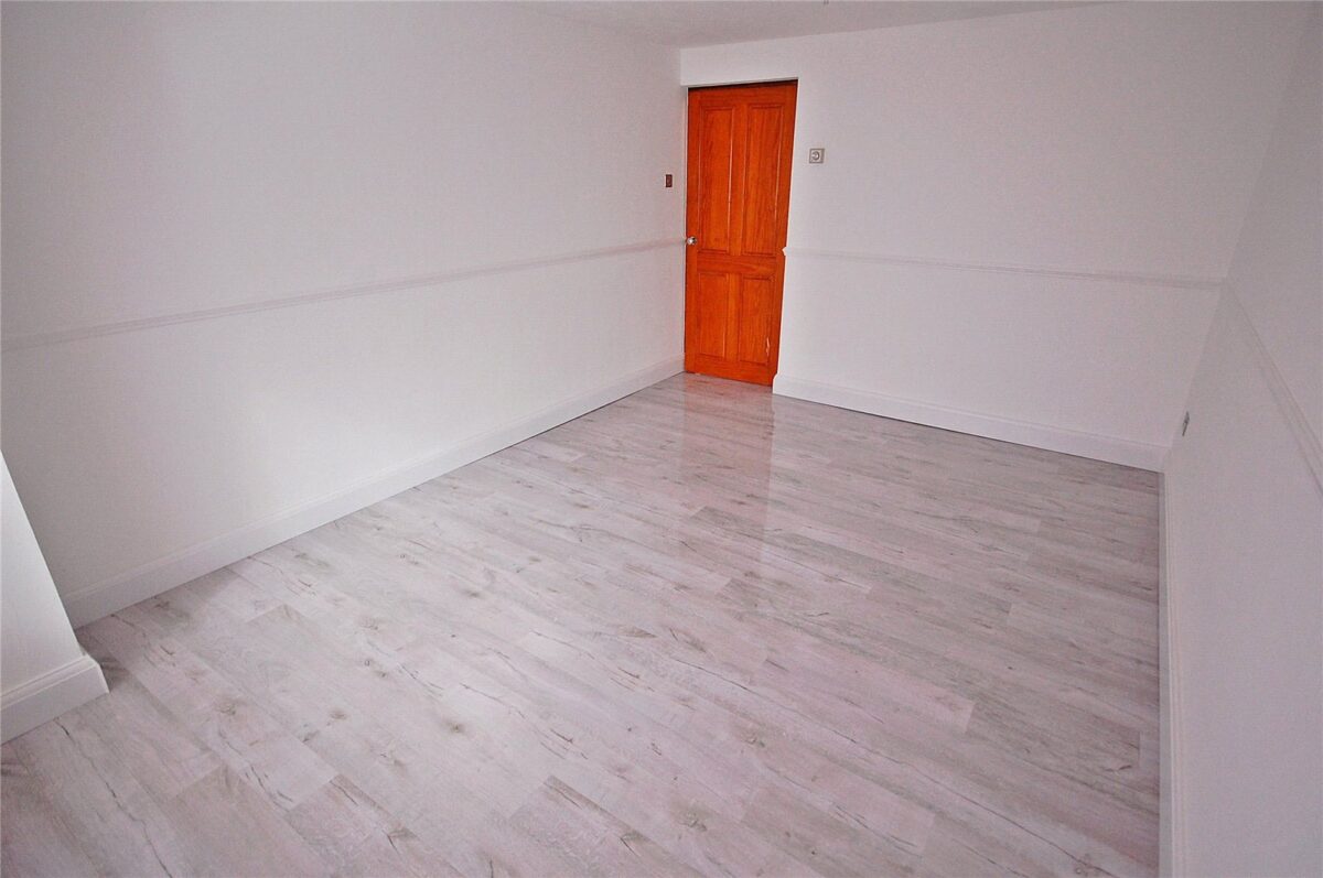 Farnham Close, Newton Hall, Durham, DH1 5FL