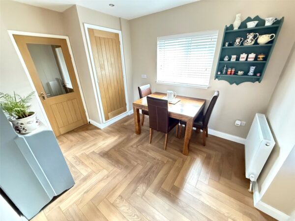 York Crescent, Newton Hall, Durham, DH1 5PT