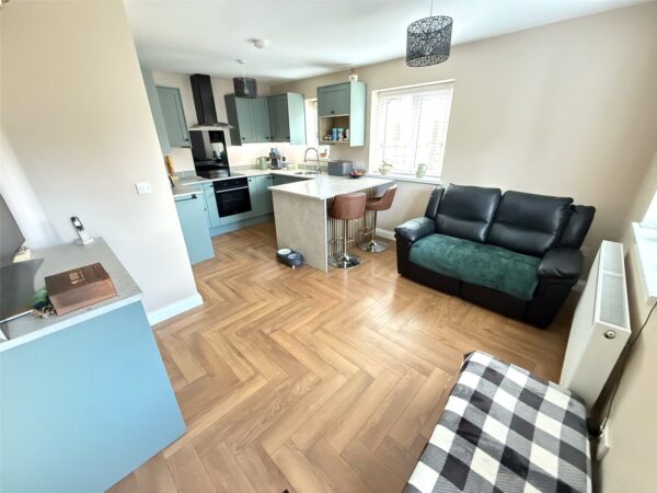 York Crescent, Newton Hall, Durham, DH1 5PT