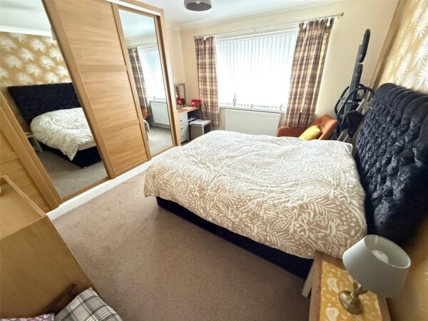 York Crescent, Newton Hall, Durham, DH1 5PT