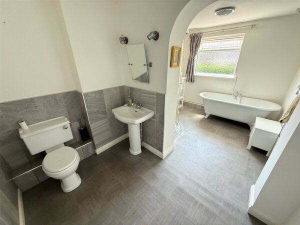 Canterbury Road, Newton Hall, Durham, DH1 5XA