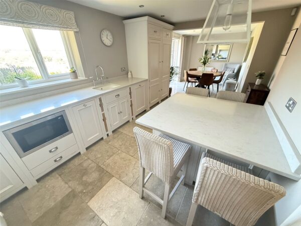 Harvey Avenue, Framwellgate Moor, Durham, DH1 5ZG