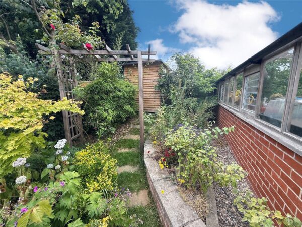 Canterbury Road, Newton Hall, Durham, DH1 5PY