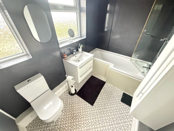 Canterbury Road, Newton Hall, Durham, DH1 5PY